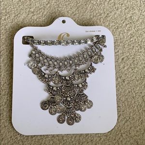 2 pc Charming Charlie’s necklace (choker and bib)